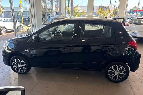 2016 Mitsubishi Mirage ES LA