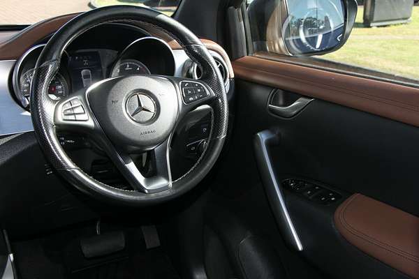 2020 Mercedes-Benz X-Class X350d Power 470 4X4