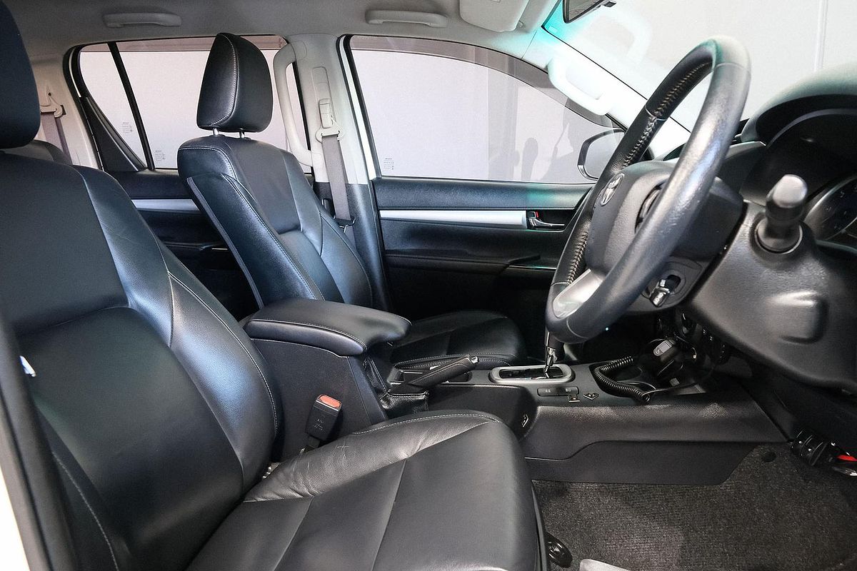 2017 Toyota Hilux SR5 GUN126R 4X4