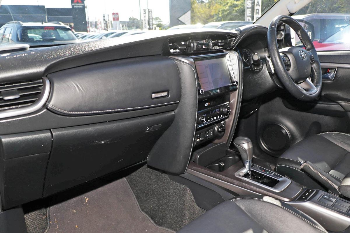 2021 Toyota Fortuner Crusade GUN156R