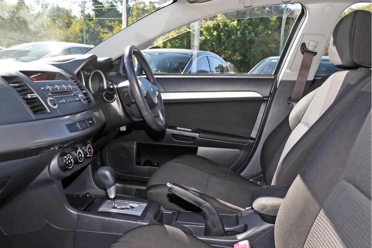 2011 Mitsubishi Lancer SX CJ
