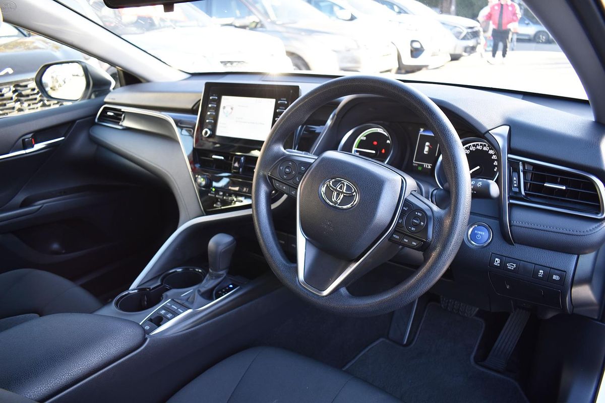 2024 Toyota Camry Ascent AXVH70R