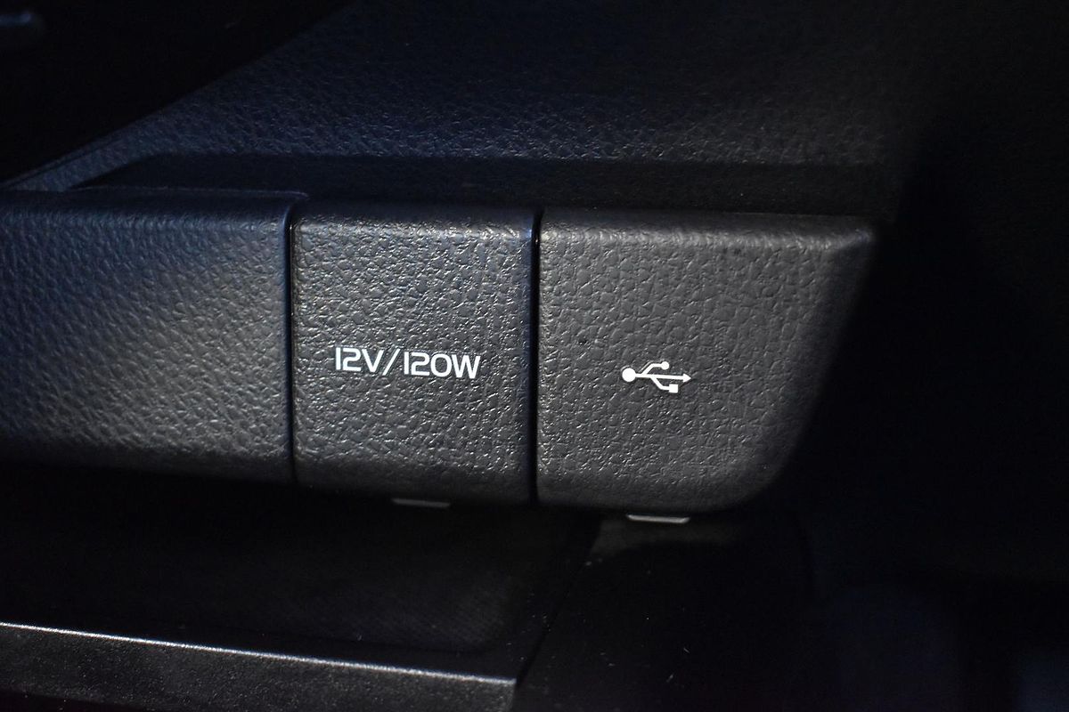 2024 Toyota Camry Ascent AXVH70R