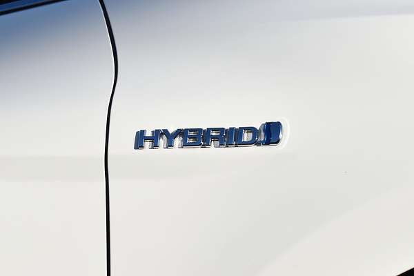 2024 Toyota Camry Ascent AXVH70R