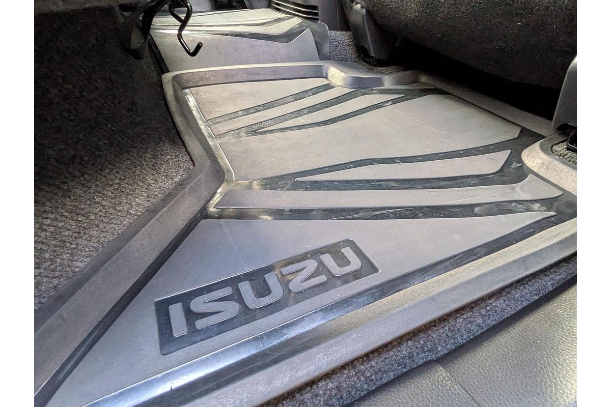 2024 Isuzu D-MAX X-TERRAIN 4X4
