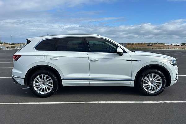 2022 Volkswagen Touareg 170TDI CR