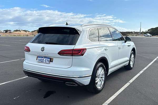 2022 Volkswagen Touareg 170TDI CR