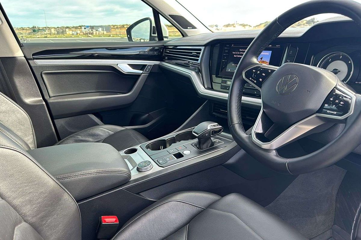 2022 Volkswagen Touareg 170TDI CR