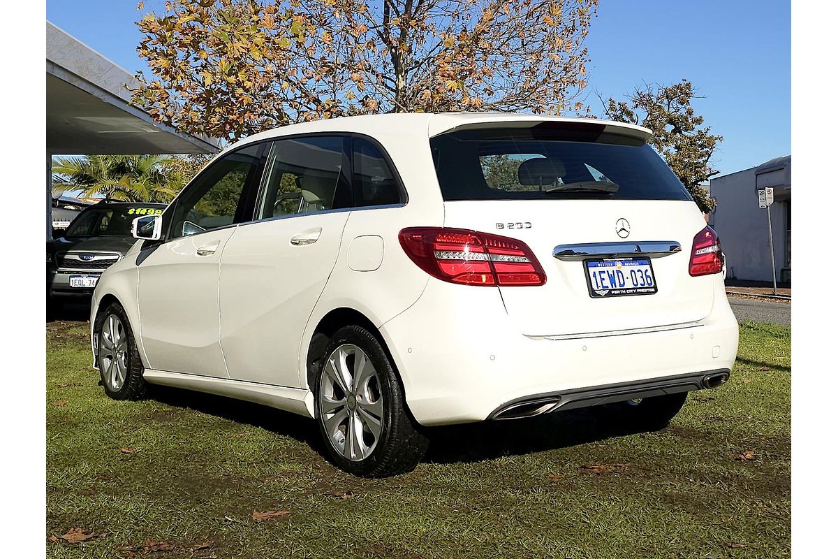 2015 Mercedes-Benz B-Class B200 W246