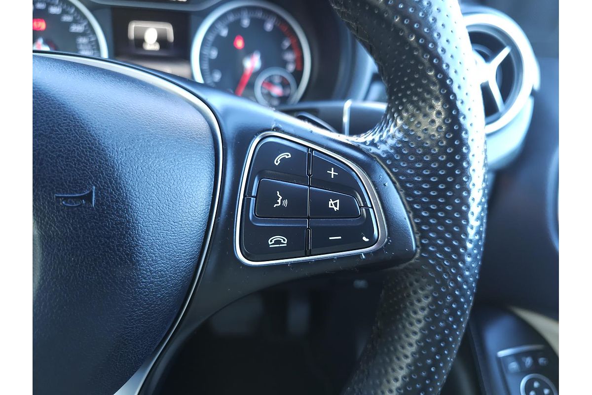 2015 Mercedes-Benz B-Class B200 W246