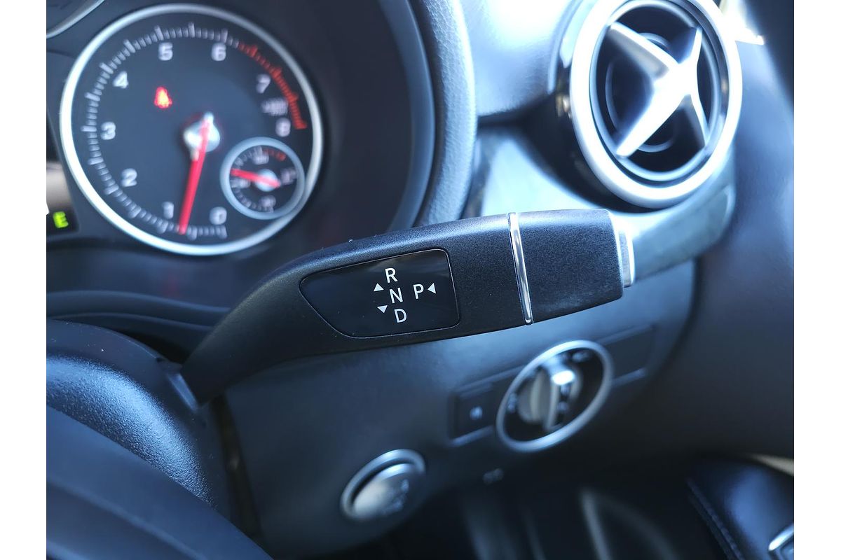 2015 Mercedes-Benz B-Class B200 W246
