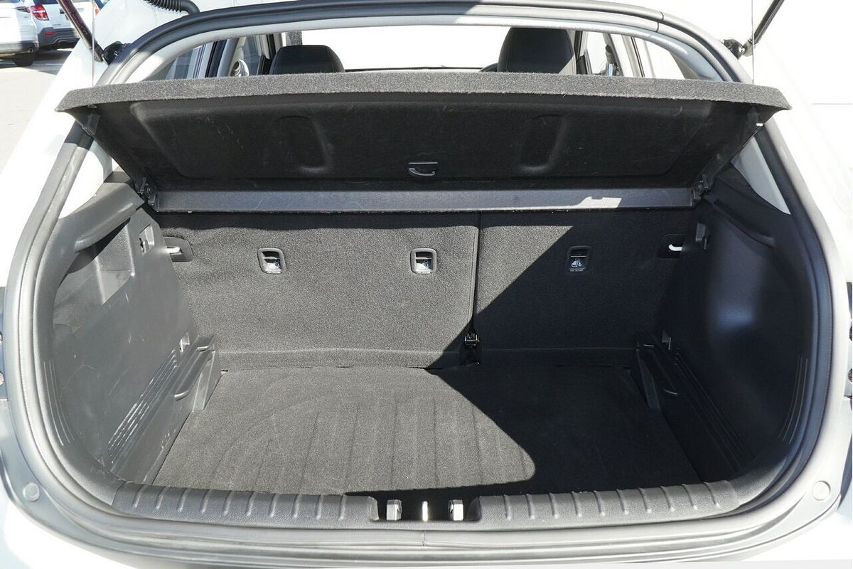 2023 Kia Stonic S YB