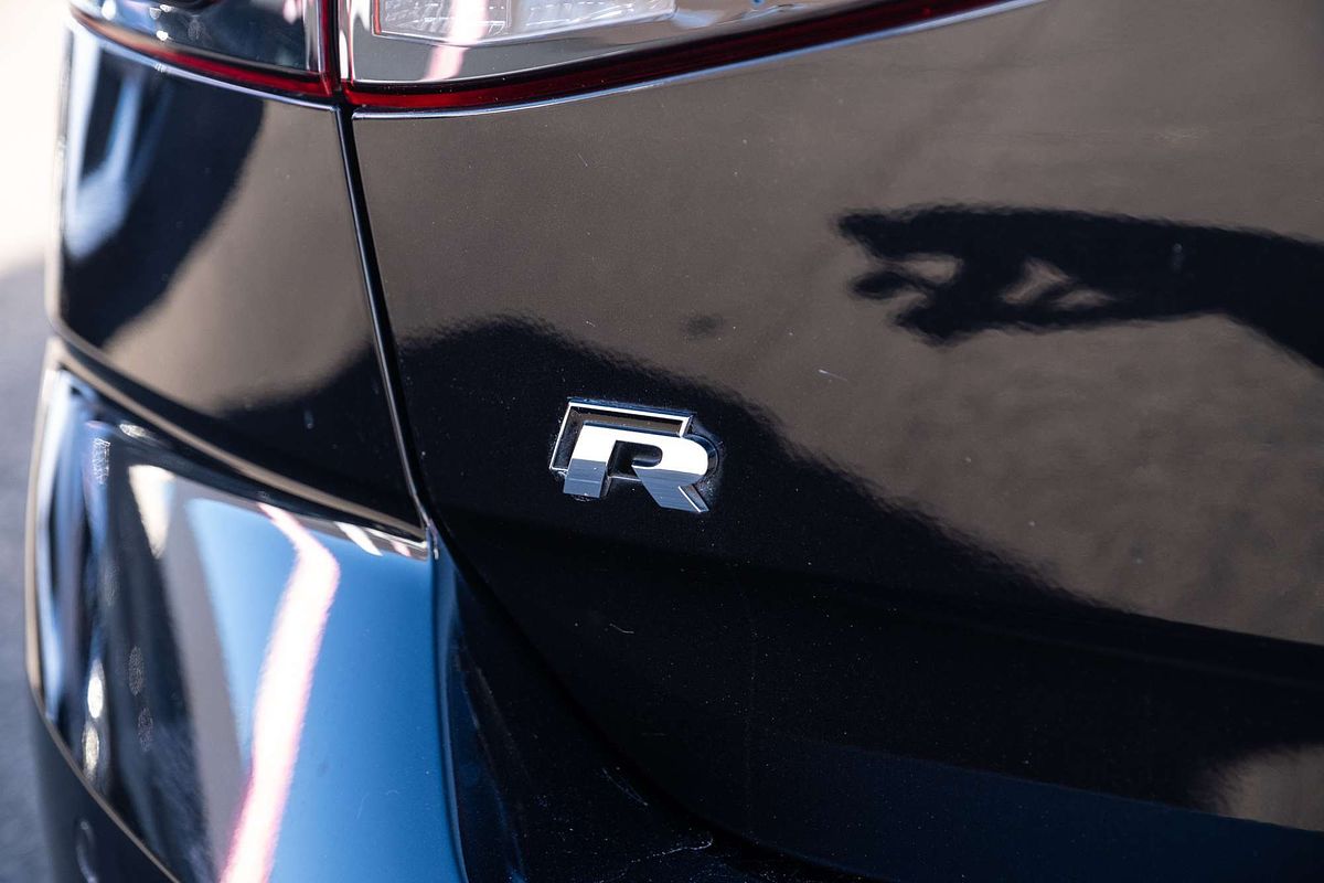 2018 Volkswagen Golf R Special Edition 7.5