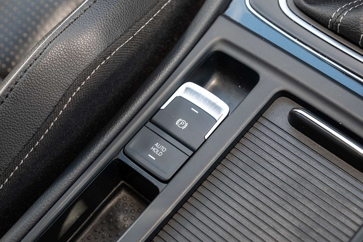 2018 Volkswagen Golf R Special Edition 7.5