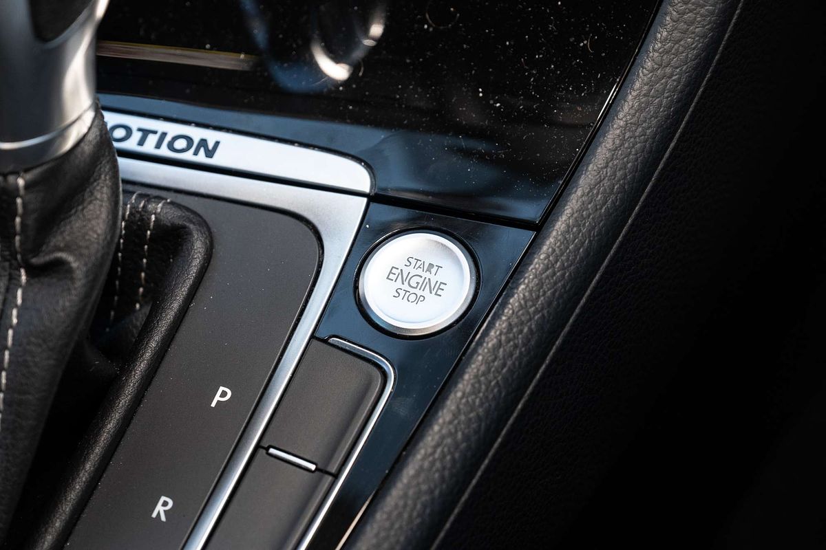 2018 Volkswagen Golf R Special Edition 7.5