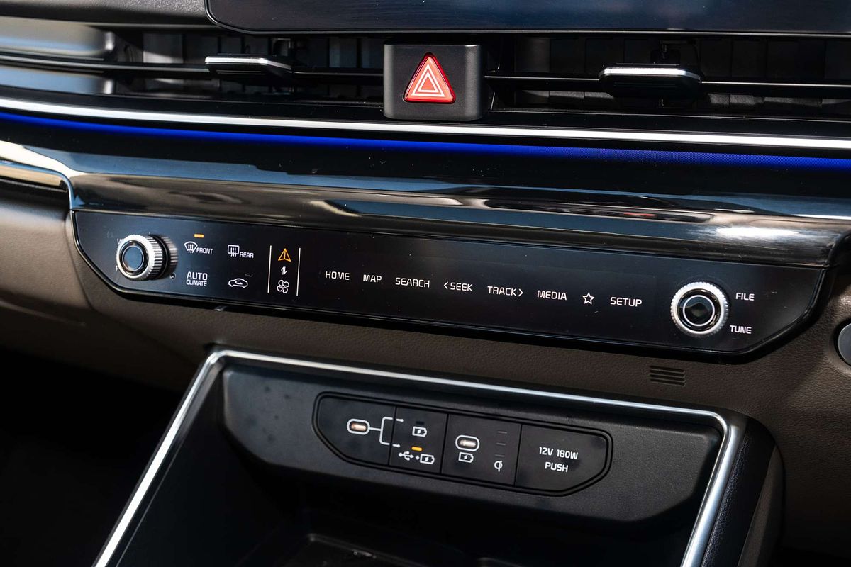 2024 Kia Carnival GT-Line KA4 PE