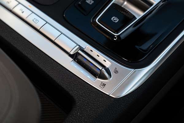 2024 Kia Carnival GT-Line KA4 PE