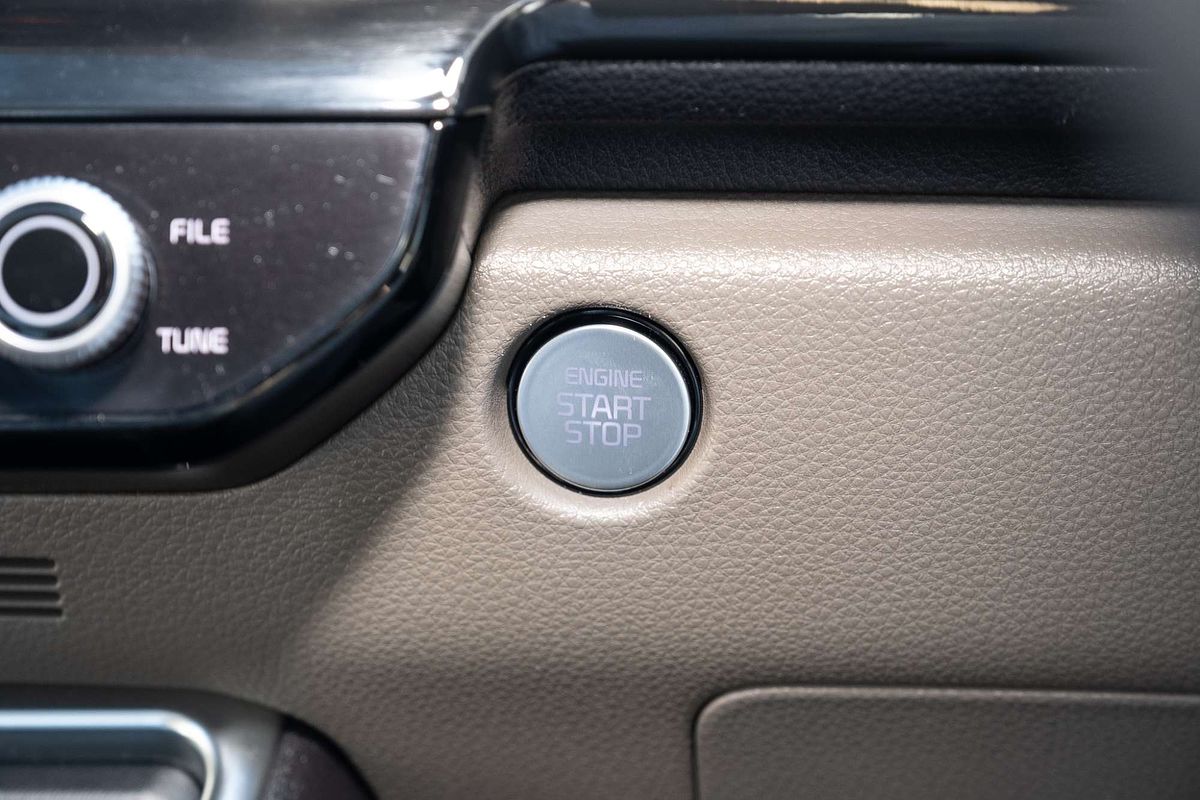 2024 Kia Carnival GT-Line KA4 PE