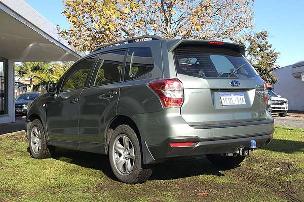 2014 Subaru Forester 2.5i S4