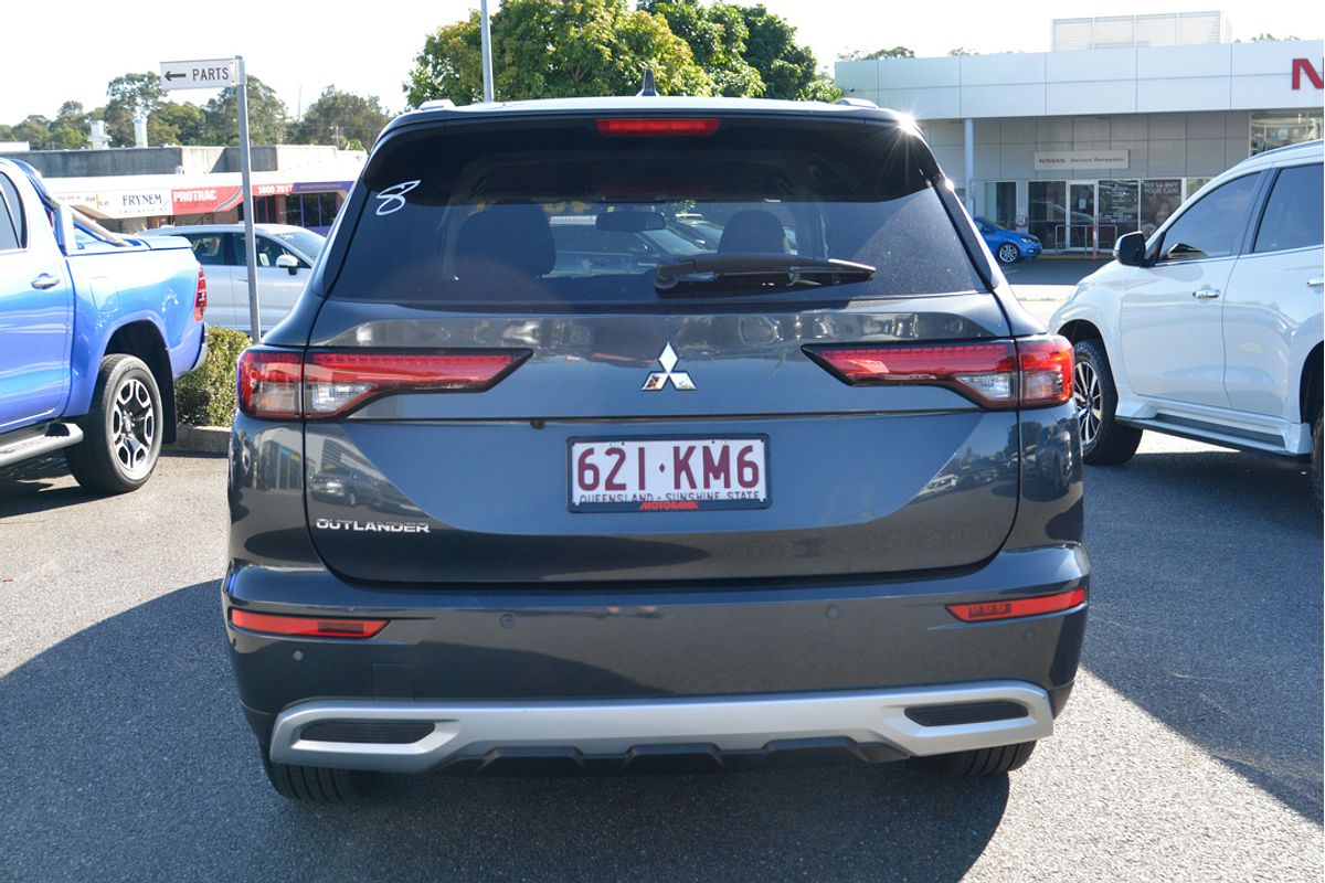 2024 Mitsubishi Outlander LS ZM