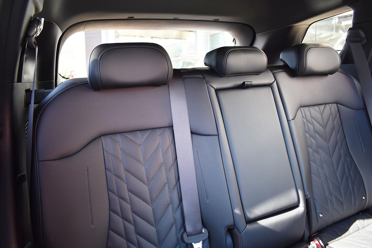 2025 Kia Sportage SX+ NQ5