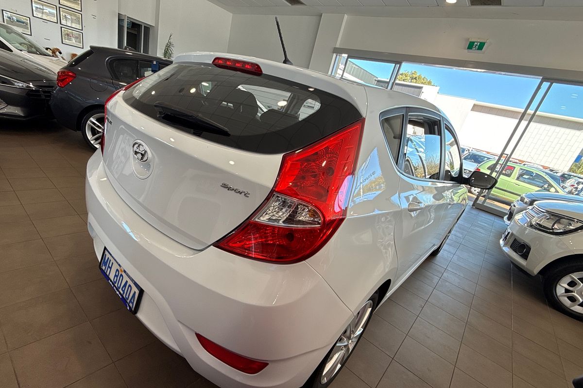 2018 Hyundai Accent Sport RB6
