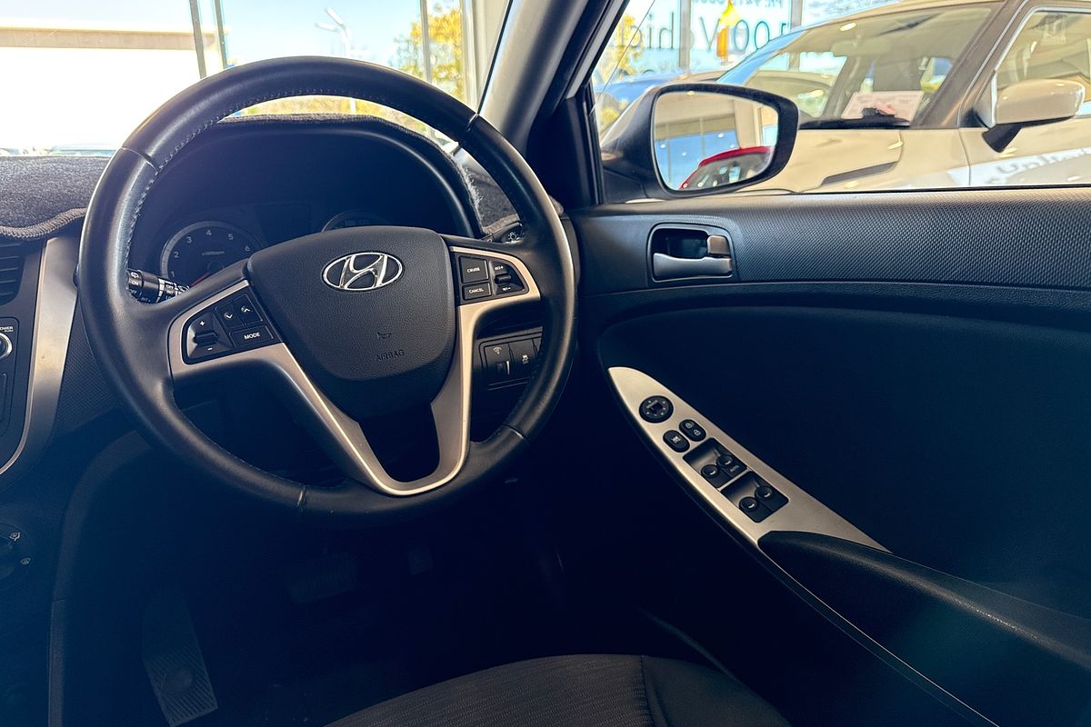2018 Hyundai Accent Sport RB6
