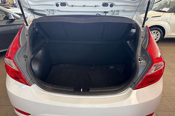 2018 Hyundai Accent Sport RB6
