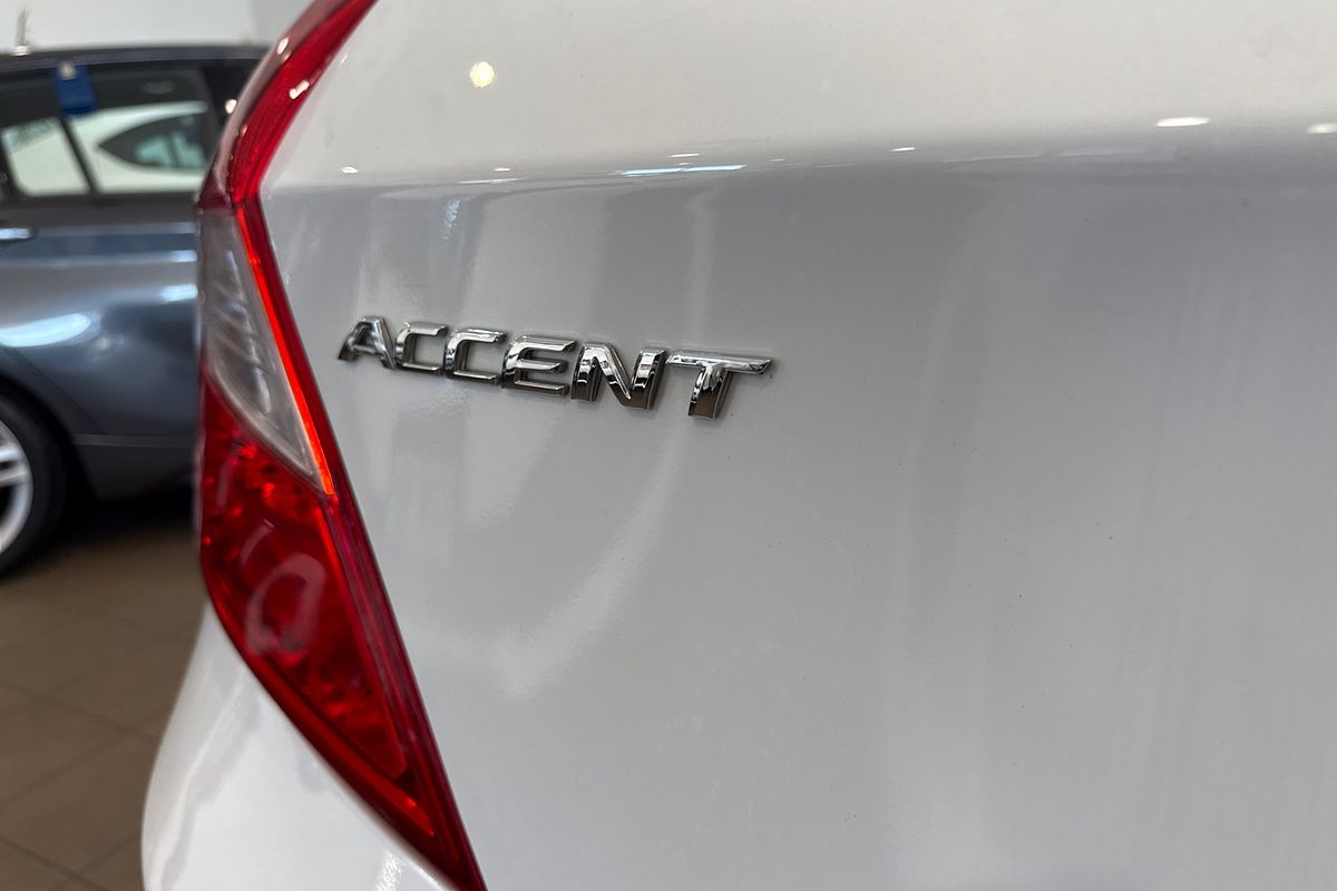 2018 Hyundai Accent Sport RB6