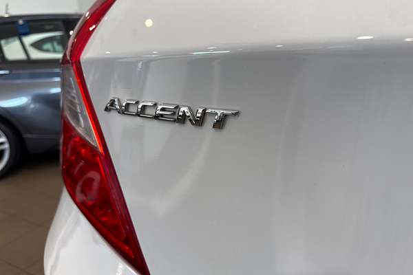 2018 Hyundai Accent Sport RB6