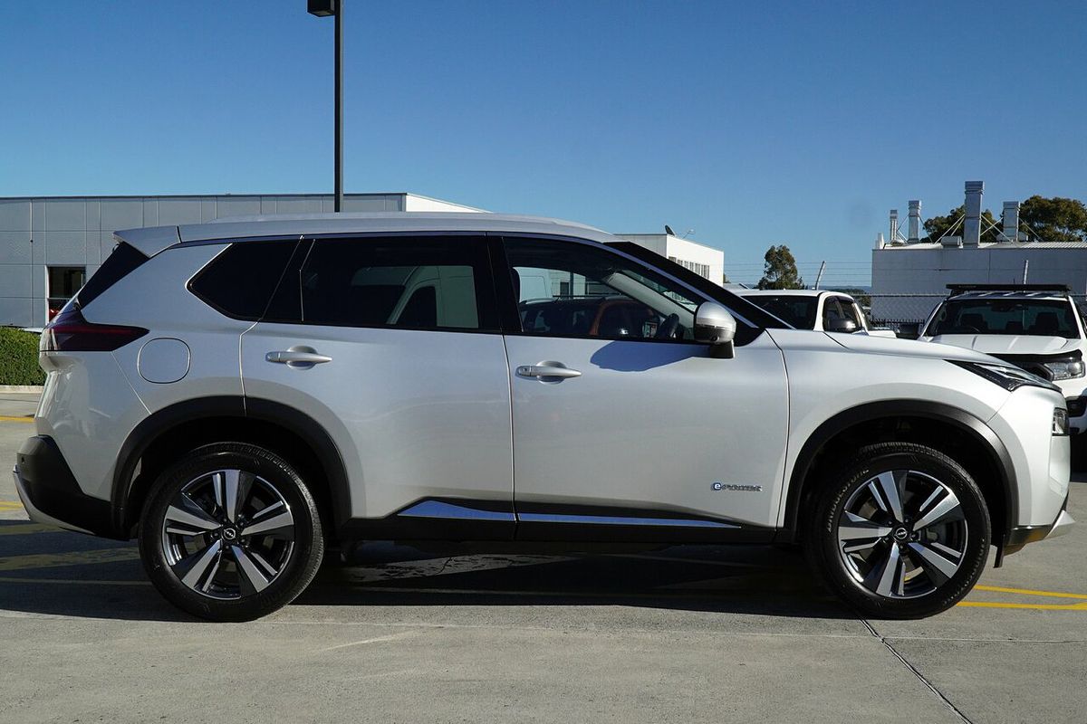 2022 Nissan X-TRAIL Ti e-POWER T33