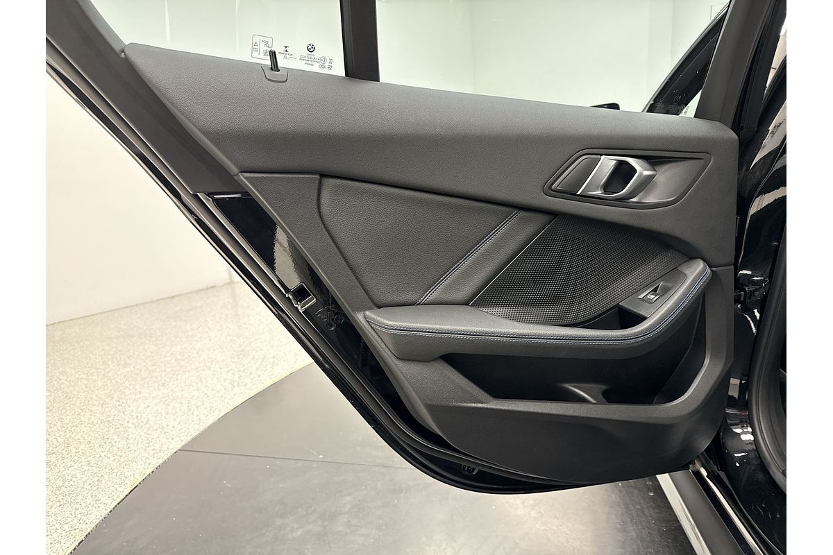 2022 BMW 1 Series 118i M Sport F40
