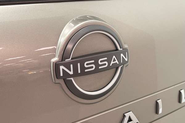 2024 Nissan X-TRAIL ST-L T33