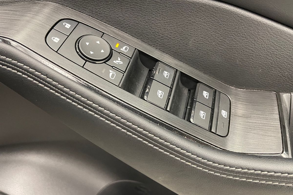 2024 Nissan X-TRAIL ST-L T33