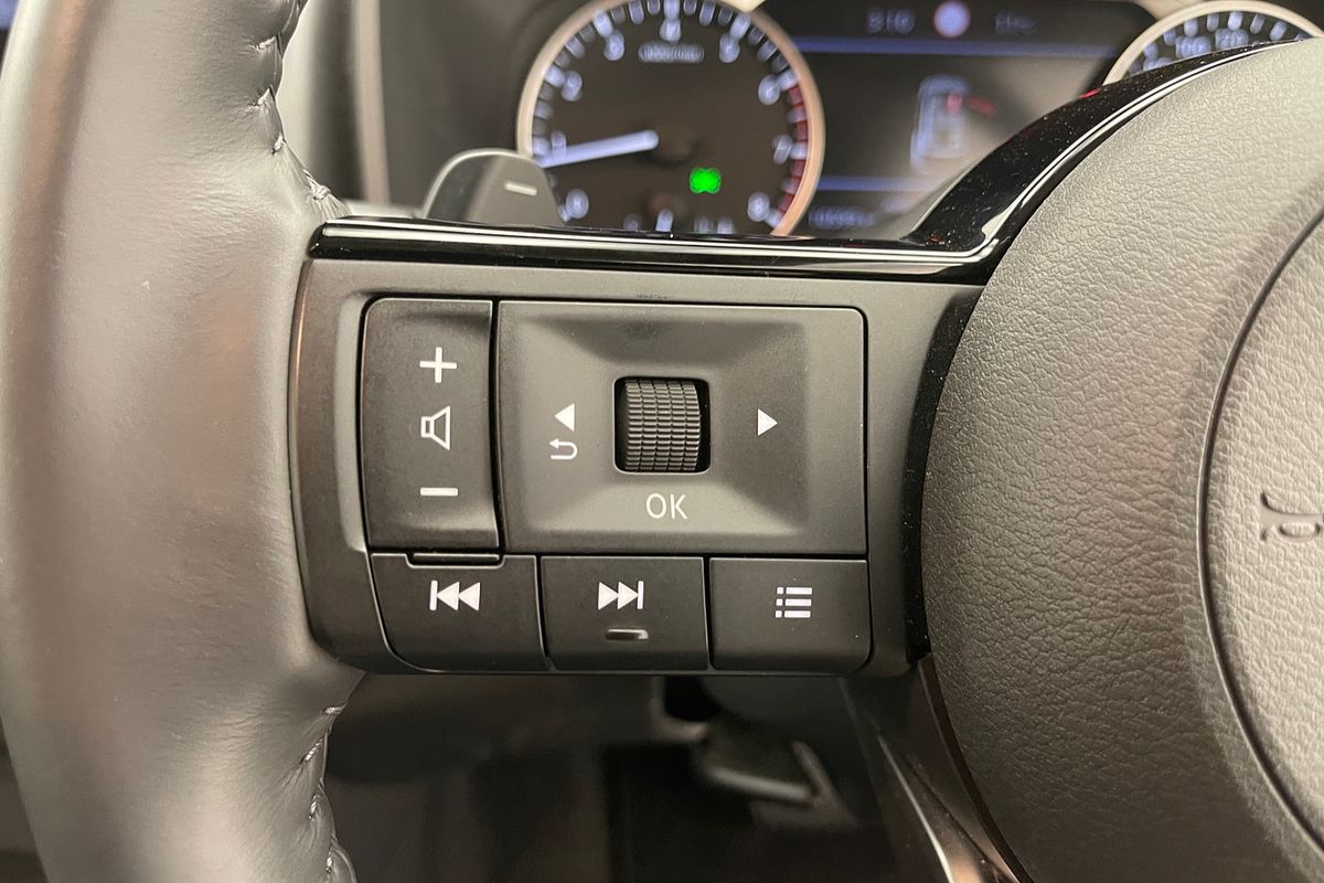 2024 Nissan X-TRAIL ST-L T33