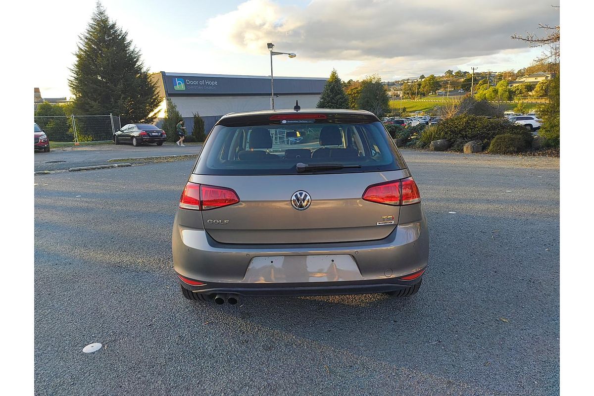2015 Volkswagen Golf 90TSI Comfortline 7