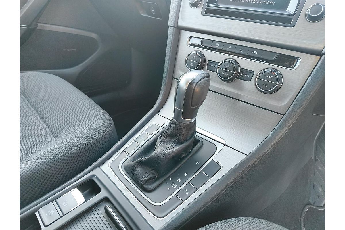 2015 Volkswagen Golf 90TSI Comfortline 7