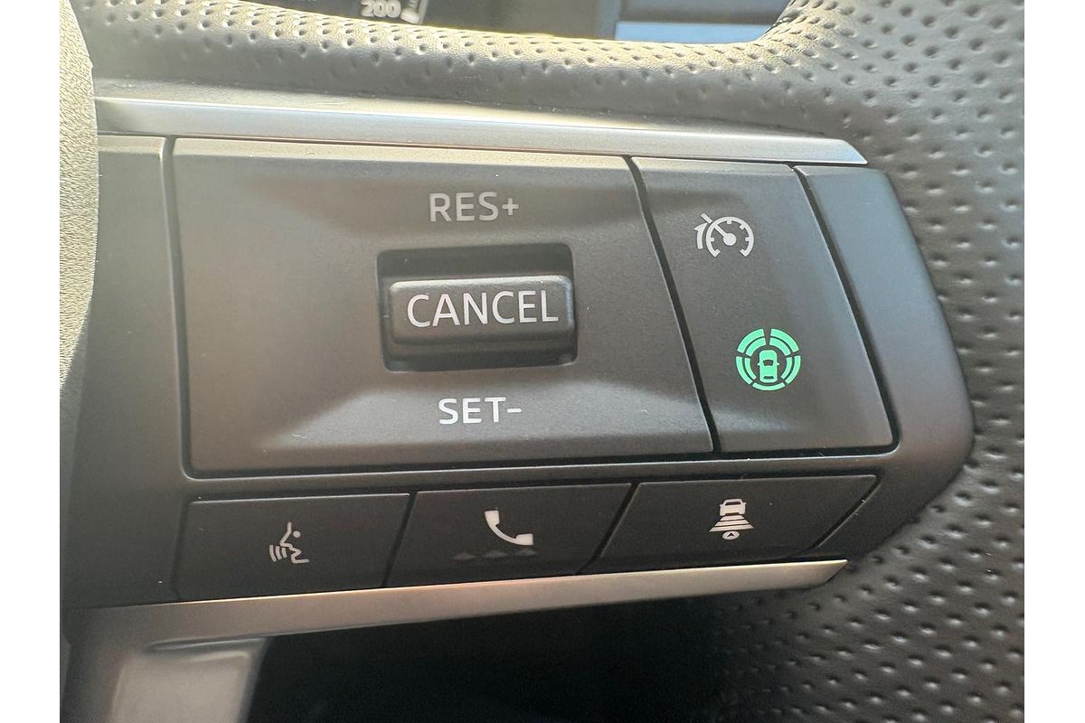 2023 Mitsubishi Outlander Exceed ZM