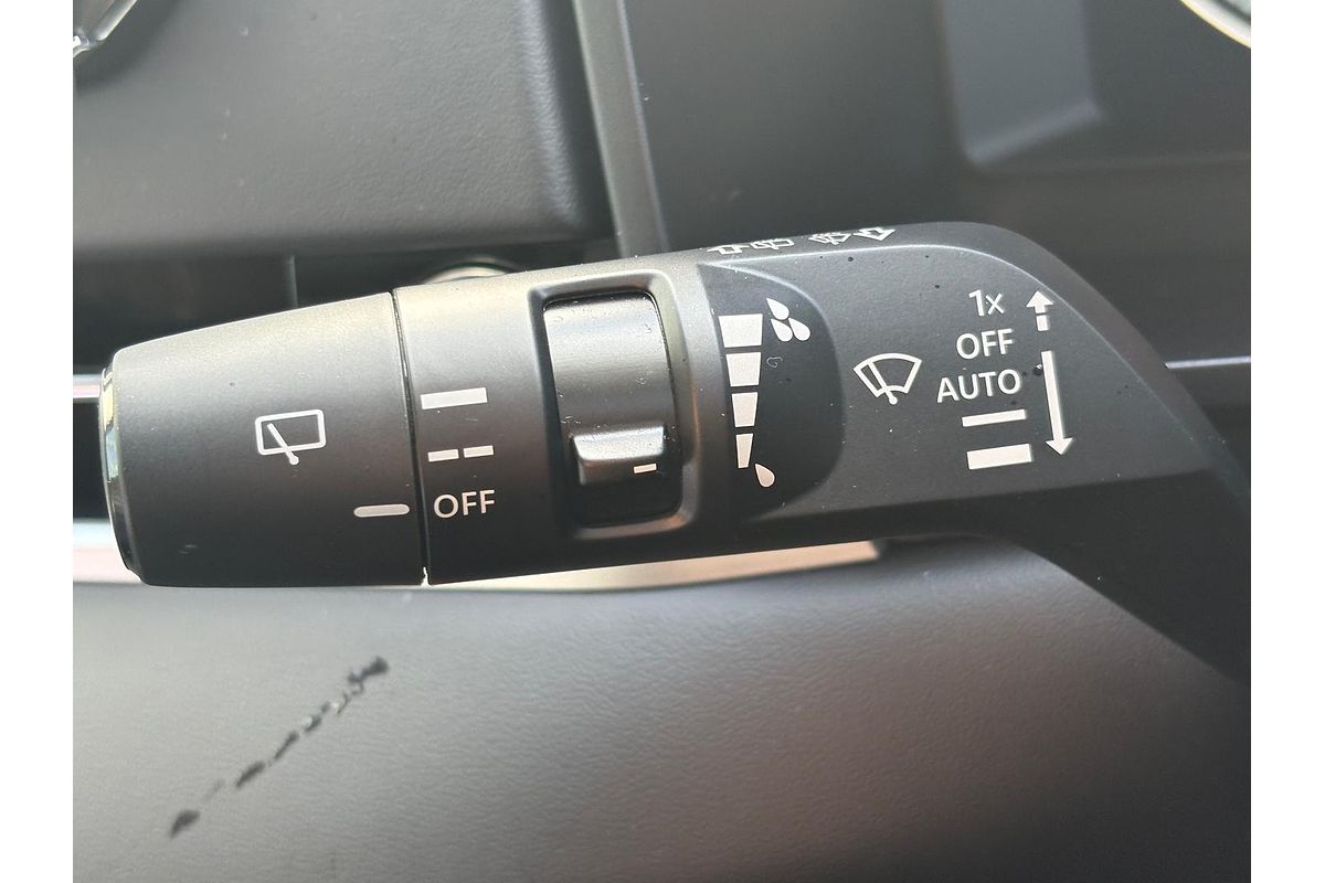 2023 Mitsubishi Outlander Exceed ZM