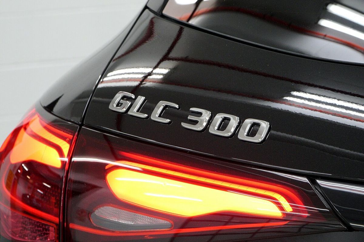 2024 Mercedes-Benz GLC-Class GLC300 X254