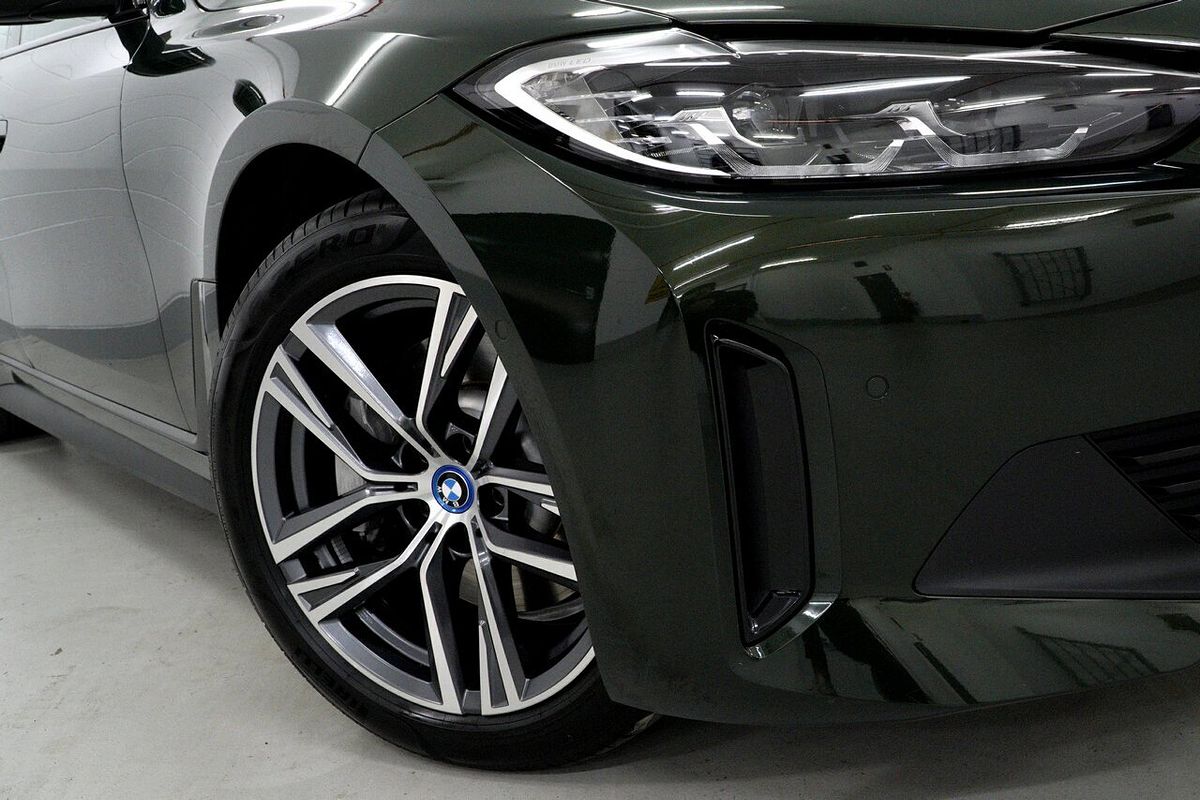 2023 BMW i4 eDrive35 G26