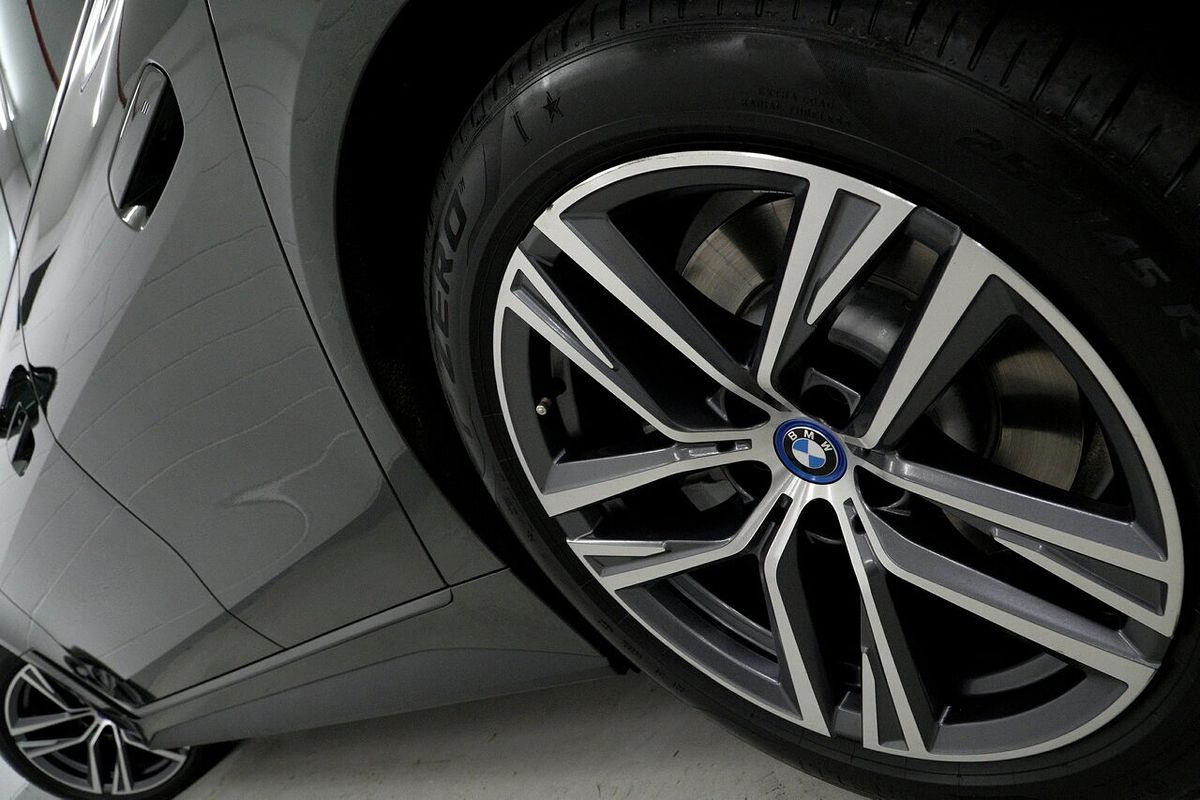 2023 BMW i4 eDrive35 G26