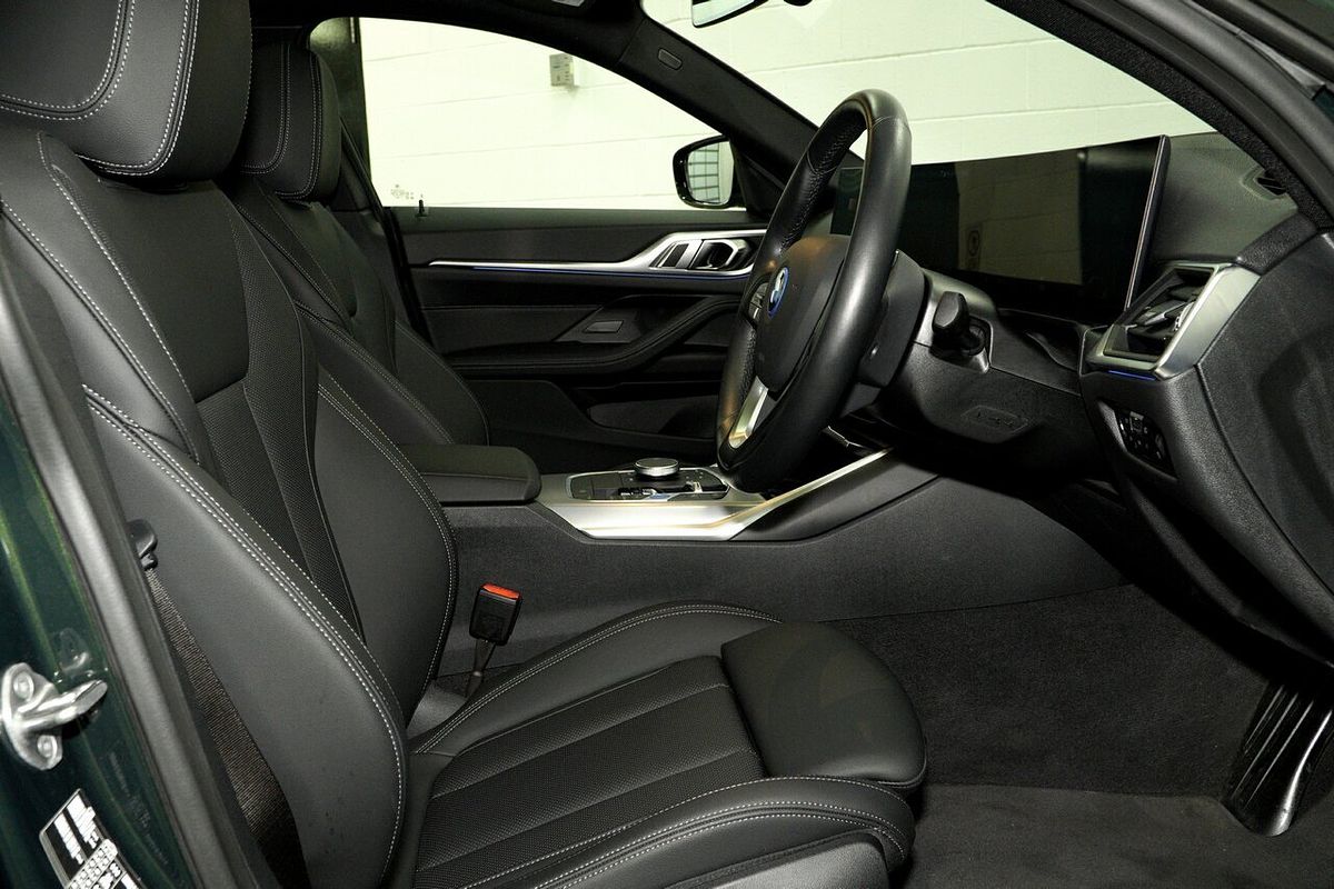 2023 BMW i4 eDrive35 G26