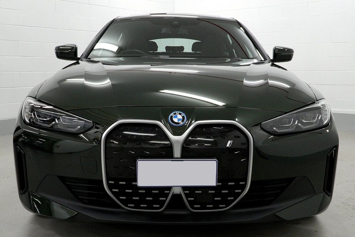 2023 BMW i4 eDrive35 G26