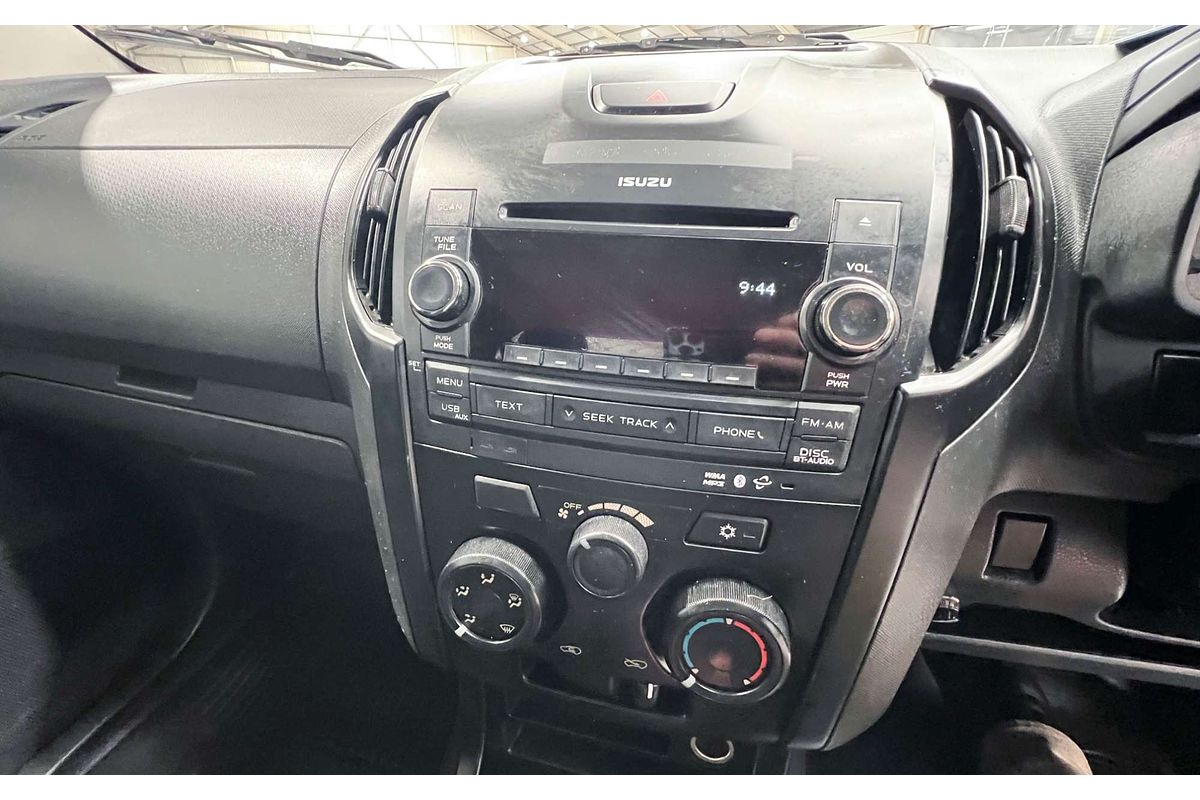 2016 Isuzu D-MAX SX High Ride Rear Wheel Drive