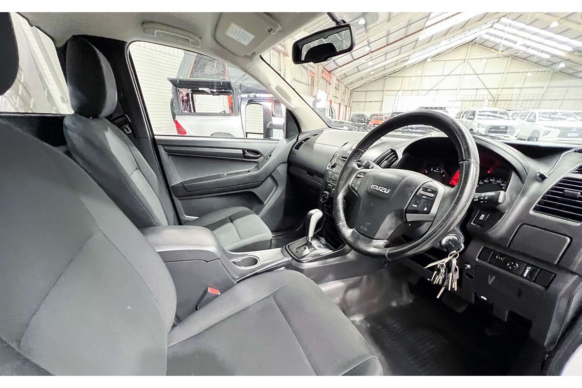 2016 Isuzu D-MAX SX High Ride Rear Wheel Drive