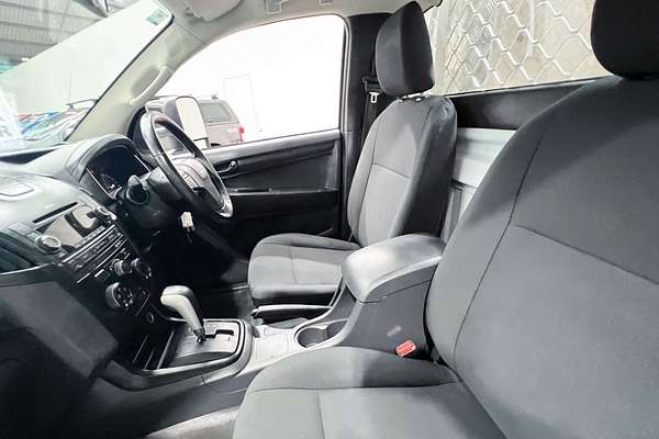 2016 Isuzu D-MAX SX High Ride Rear Wheel Drive