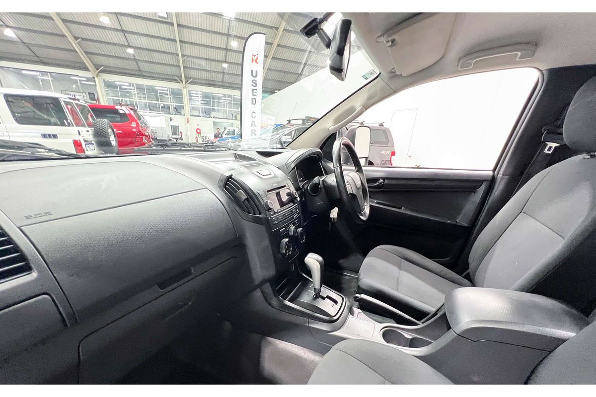 2016 Isuzu D-MAX SX High Ride Rear Wheel Drive