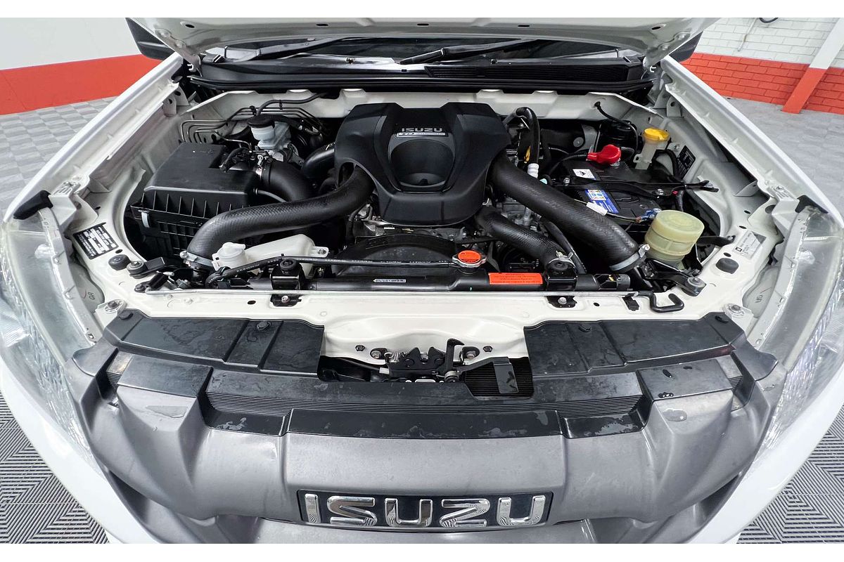 2016 Isuzu D-MAX SX High Ride Rear Wheel Drive