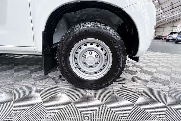2016 Isuzu D-MAX SX High Ride Rear Wheel Drive